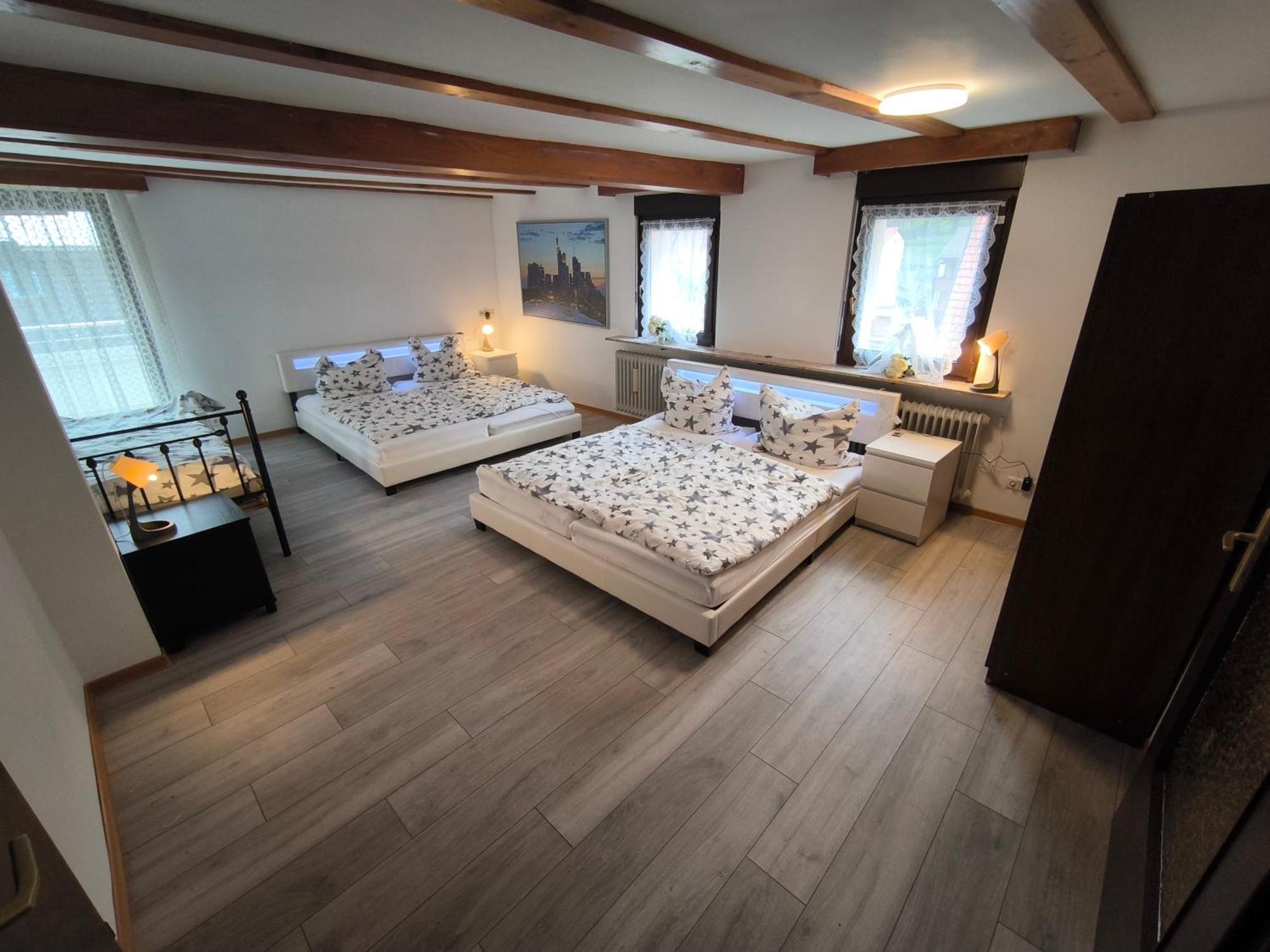 Private Guesthouse Mt Досенхайм Екстериор снимка