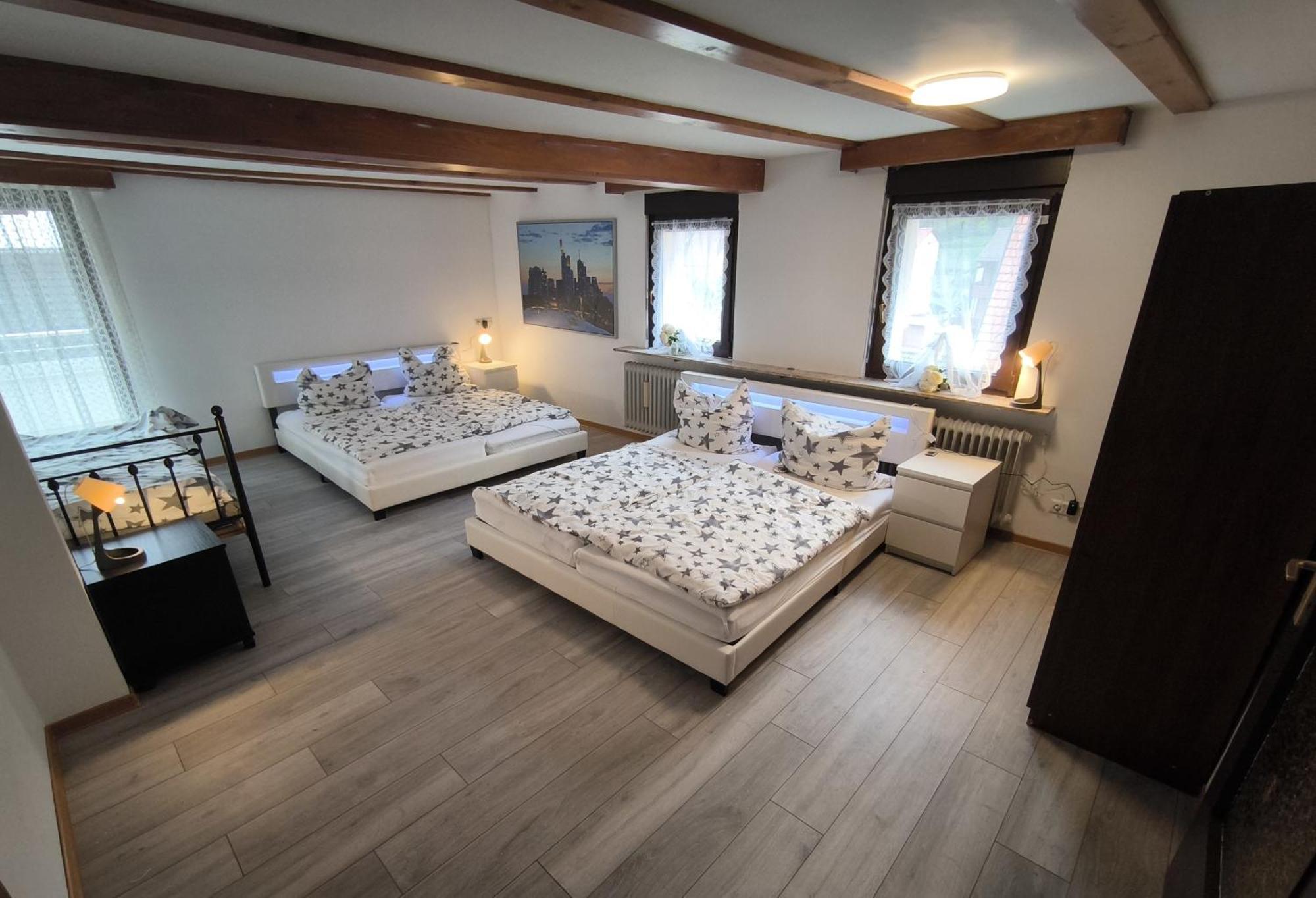 Private Guesthouse Mt Досенхайм Екстериор снимка
